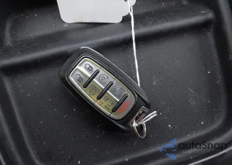 2017 Chrysler Pacifica Touring-L from USA, damaged, VIN 2C4RC1BG8HR684683